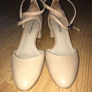 Via Spiga Closed Toe Heels